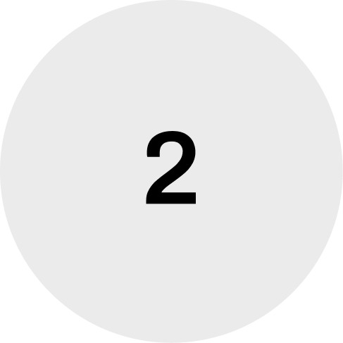 Image d'un cercle gris avec le chiffre "2", symbolisant une étape ou un processus dans la mise en œuvre de solutions CRM par Agence 3A.