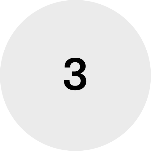 Cercle gris avec le chiffre 3, symbolisant le processus en quatre phases de mise en œuvre du CRM par Agence 3A.